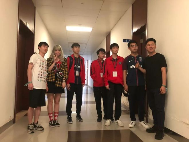 KT Rolster 和 Nongshim RedForce 在 LCK 2025 赛季中获得胜利